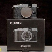 Permalink to Fujifilm X20 finally in stock in the US Fujifilm X20 2