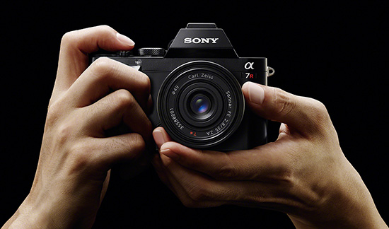 Sony-A7r-full-frame-mirrorless-camera