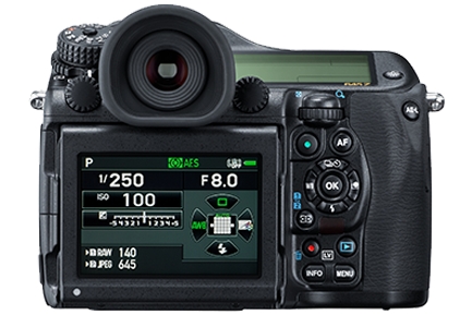 Pentax 645z medium format camera 8