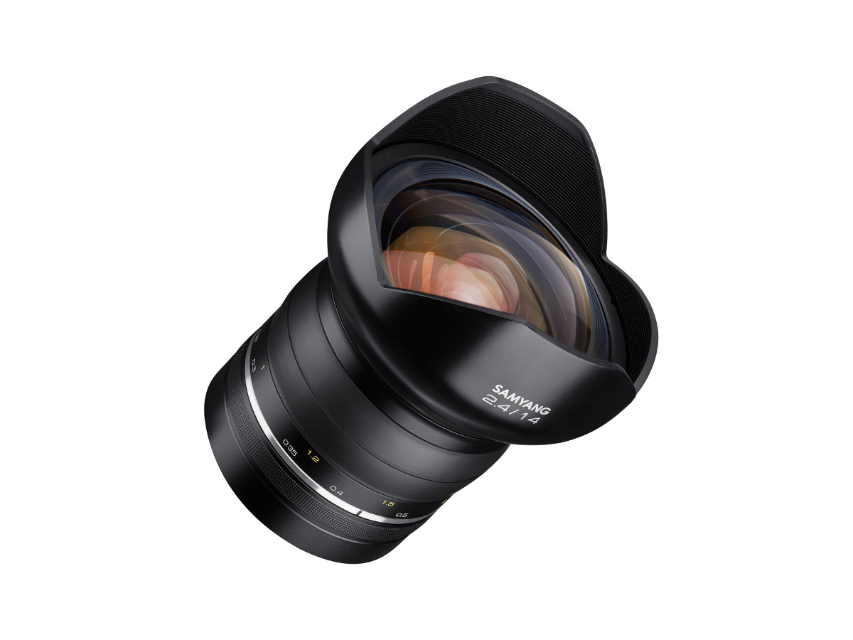 Samyang-14mm-f2.4-Premium-lens-1.jpg