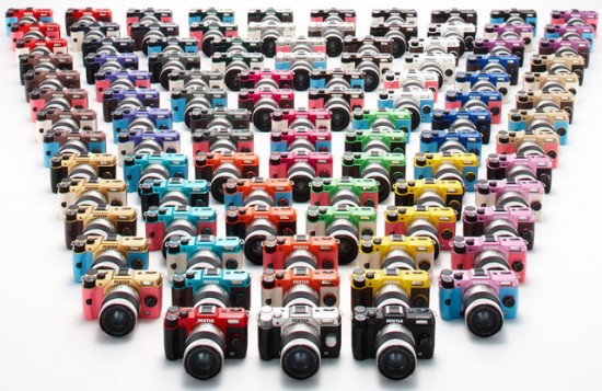 Pentax-Q10-now-available-in-100-different-colors