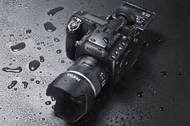 Pentax-645z-medium-format-camera-2