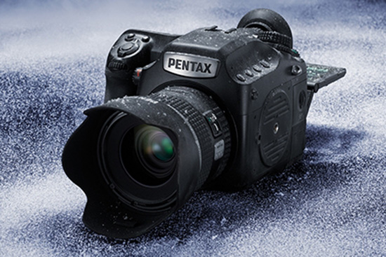 Pentax-645z-medium-format-camera