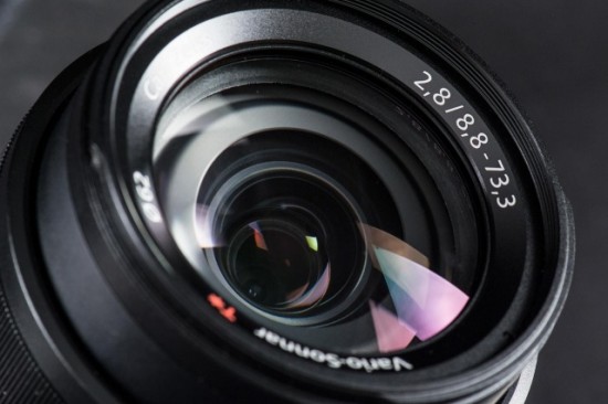 sont-dsc-rx10-review-lens-macro-640x0