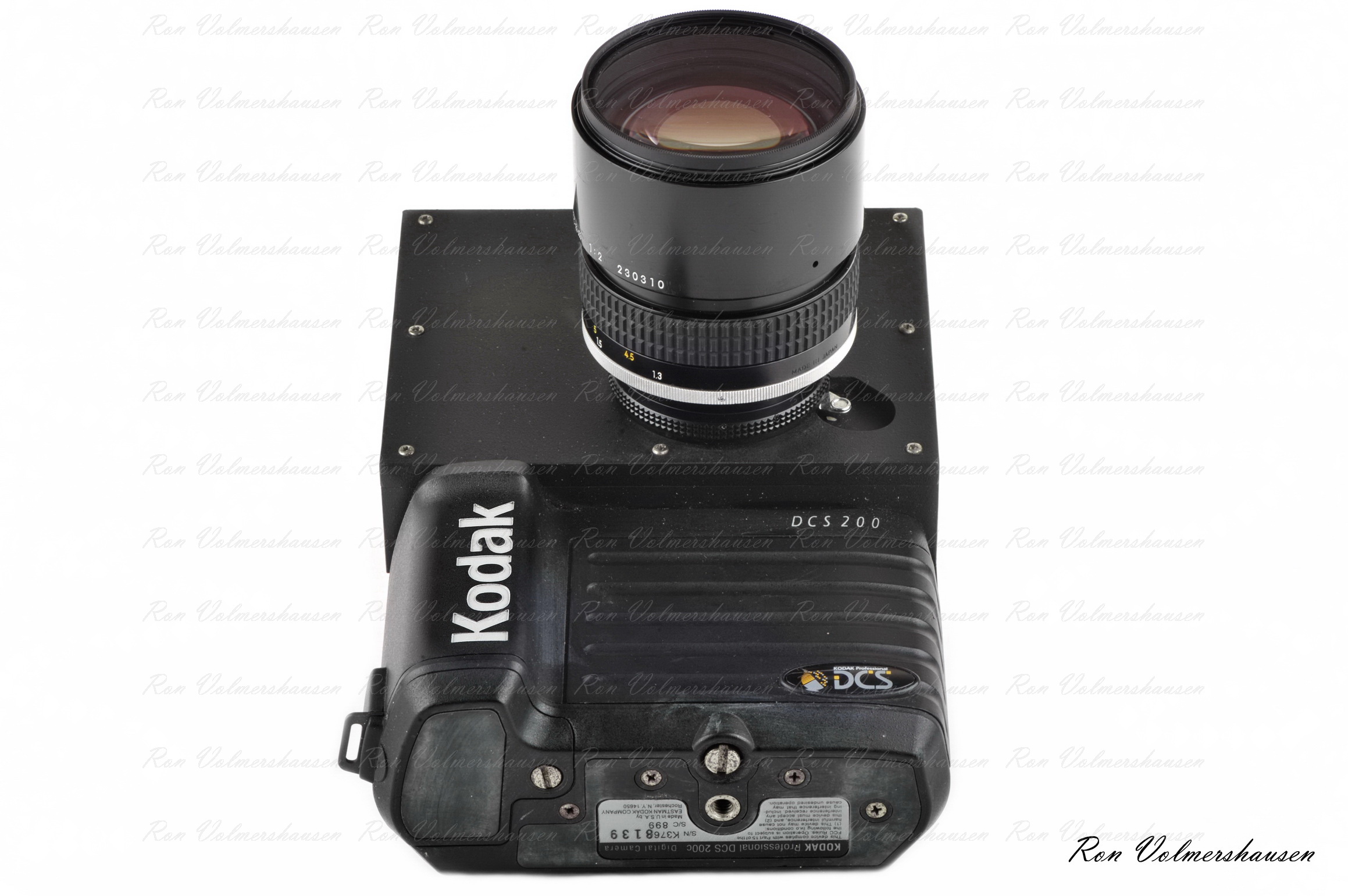 First 200. Nikon DCS 200. Зеркальная фотокамера Kodak 1991. Kodak DCS 420 цифровой задник. Кодак для фотошопа.