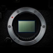 Fuji-X-Pro2-sensor-made-by-Sony