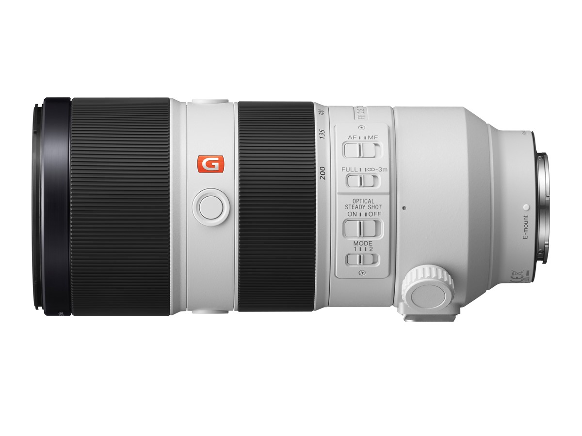 Sony FE 70-200mm f:2.8 GM OSS telephoto zoom lens