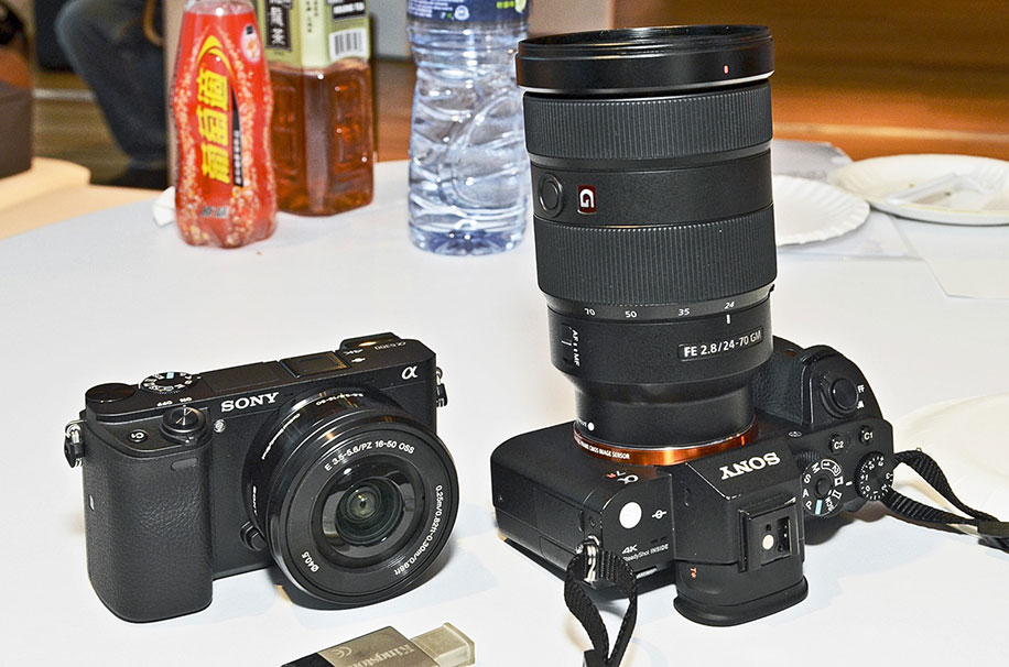 Hands On With The New Sony A6300 Camera And G Master Fe 24 70mm F 2 8 Gm Lens Photo Rumors
