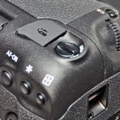 Canon EOS-1D X Mark II camera8