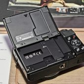 Canon PowerShot G7X Mark II camera10