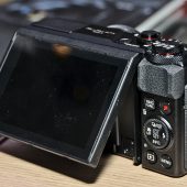 Canon PowerShot G7X Mark II camera4