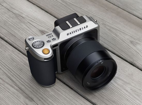 Hasselblad-X1D-medium-format-mirrorless-camera