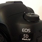 Canon-5D-Mark-IV-camera