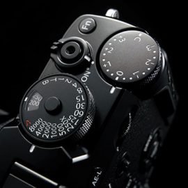 fuji-x-pro2-combo-shutter-iso-dial