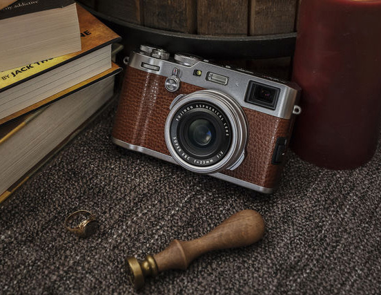 The brown Fujifilm X100F camera is finally coming to the US - Photo Rumors