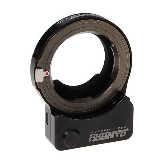This new FotodioX Pro PRONTO adapter will let you autofocus Leica M