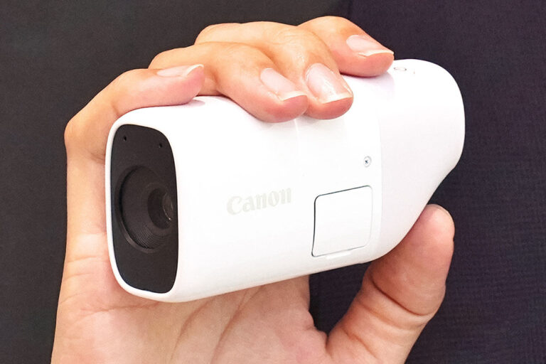 Canon launched a new Power Shot ZOOM compact monocular-style camera in