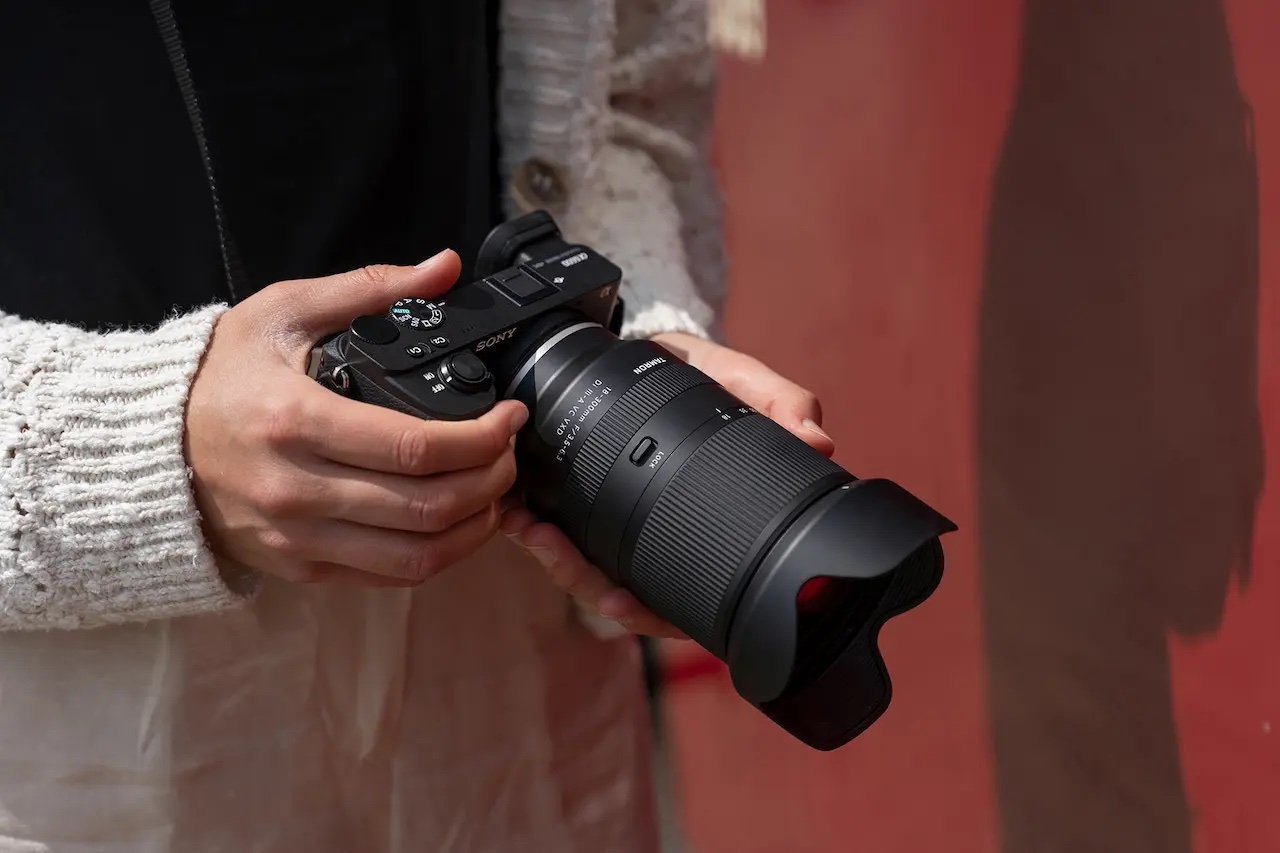 TAMRON 18-300mm F3.5-6.3 SONY Eマウント - その他