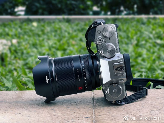 Viltrox AF 13mm f/1.4 XF Lens for Fujifilm x