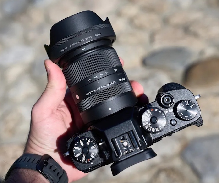 The new Sigma 18-50mm f/2.8 DC DN Contemporary lens for Fujifilm X