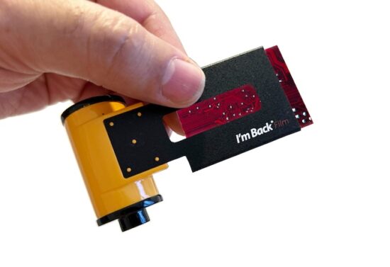 “I’m Back Film” 20MP digital film cartridge raised $550k on Kickstarter with three more days left for funding