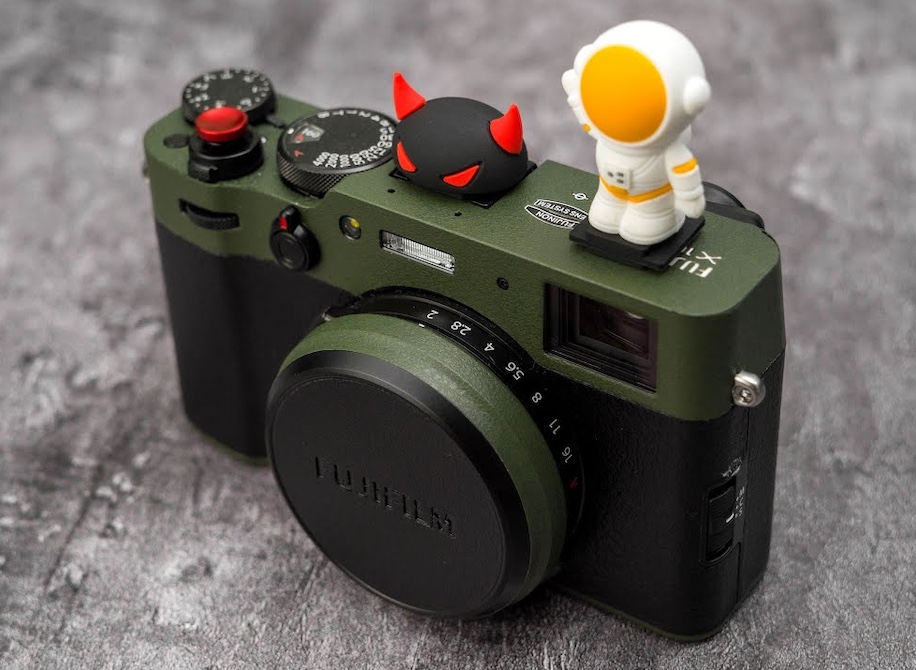 The Fuji X100VI madness continues 