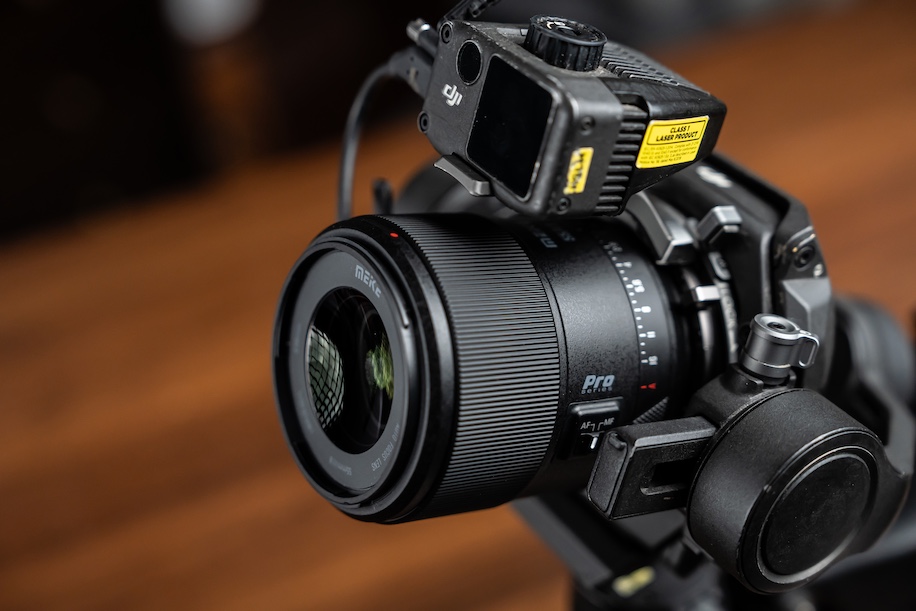Meike 55mm F1.8 AF Pro Per Fujifilm X – Obiettivo Full Frame 8K Con Motore STM, Apertura Regolabile E Aggiornamento Firmware Type-C